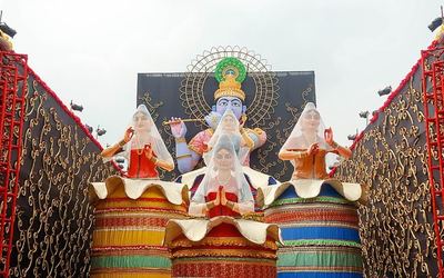 Durga Puja 2026 — Guwahati Pandal Hopping